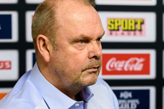 Oskarshamns tränare Per-Erik Johnsson på presskonferensen