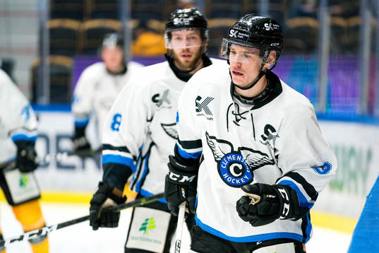 Skellefteås Anton Holm i Clemensnäs tröjor