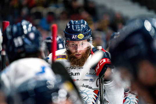 Linköping Jonas Junland deppar