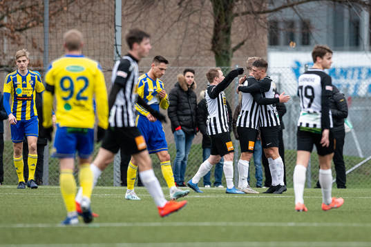 Landskronas spelare jublar