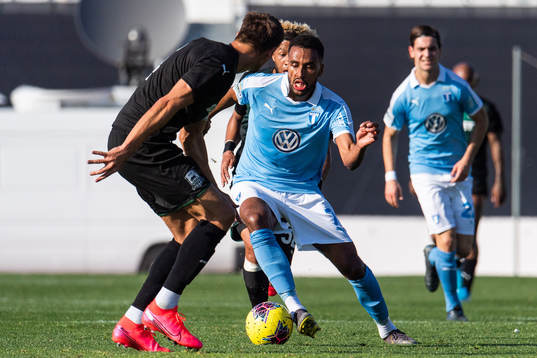 Isaac Kiese Thelin of Malmö FF