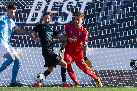 Kristoffer Olsson of Krasnodar against Anel Ahmedhodzic and