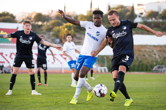 Manasse Kusu of Norrköping and Pierre Bengtsson of