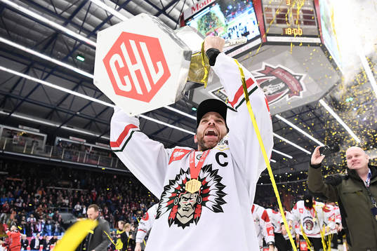 Joel Lundqvist of Frölunda celebrates with the trophy