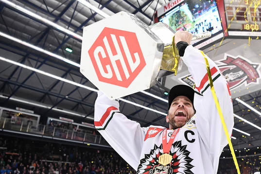 Bläddra bland fler bilder av Ice hockey, CHL, Final, Mountfield - Frölunda