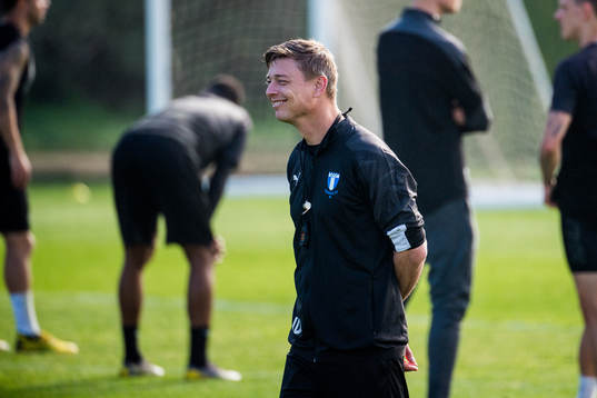 Tränare Jon Dahl Tomasson
