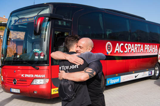 Massageterapeut Greger Andrijevski och Prata Prags Andreas