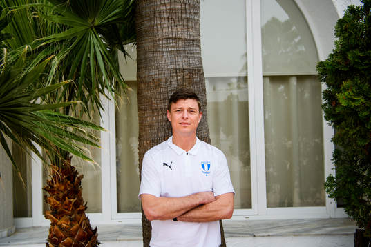 Tränare Jon Dahl Tomasson