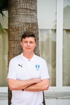 Tränare Jon Dahl Tomasson