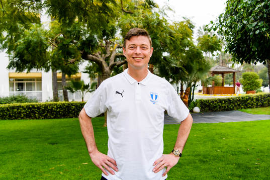 Tränare Jon Dahl Tomasson
