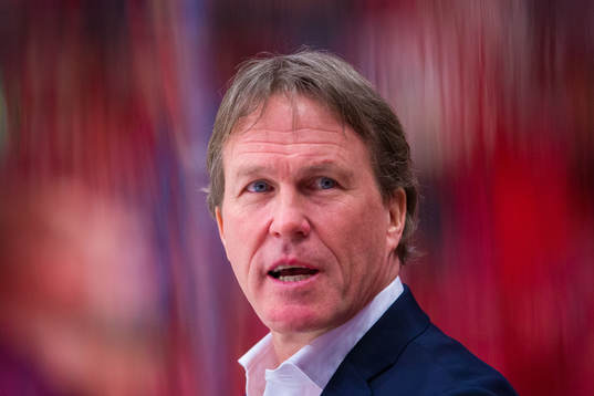 head coach Johan Garpenlöv of Sweden