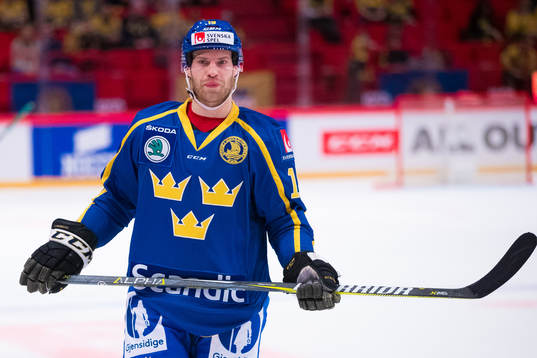 Oscar Lindberg of Sweden