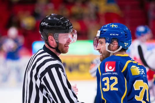 Lukas Bengtsson of Sweden in a discussion with a referee