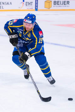 Oscar Lindberg of Sweden