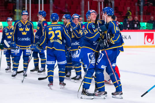 Emil Sylvegård och Fredrik Händemark of Sweden celebrates