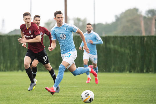 Marcus Antonsson of Malmö FF and Ladislav Hrejci of Sparta