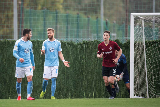 Erdal Rakip and Rasmus Bengtsson of Malmö FF