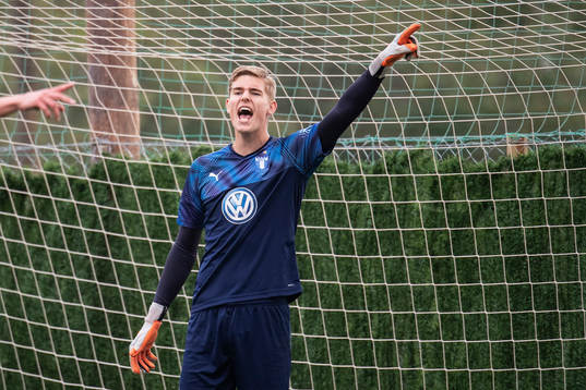 goalkeeper Mathias Nilsson of Malmö FF