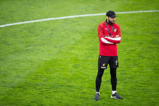 Häckens tränare Andreas Alm