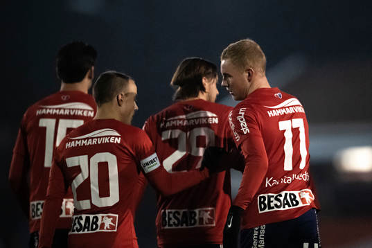 Örgrytes Calle Wede och Adam Bergmark Wiberg jublar