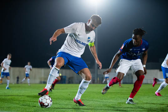 Christoffer Nyman of Norrköping and Samuel Adekugbe of
