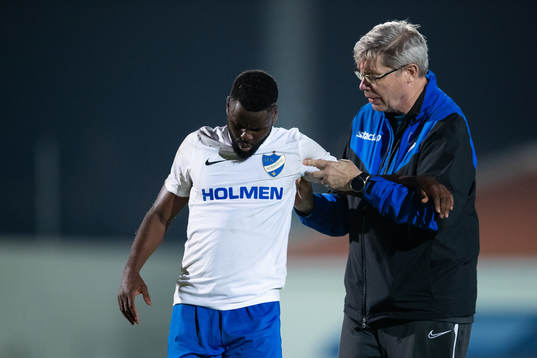 Maic Sema of Norrköping leaves the pitch due to injury