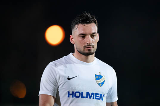 Sead Haksabanovic of Norrköping look dejected