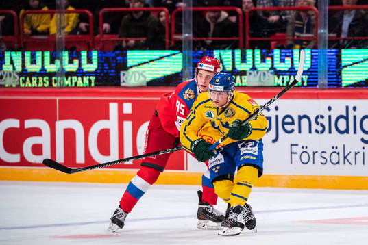 Artyom Galimov of Russia and Marcus Nilsson of Sweden