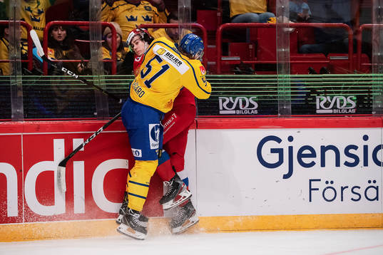Alexander Romanov of Russia and Emil Sylvegård of Sweden