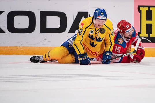 Carl Klingberg of Sweden and Anatoly Golyshev of Russia