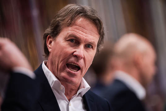 Head coach Johan Garpenlöv of Sweden