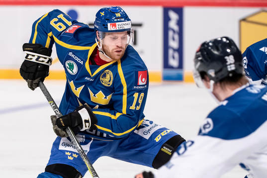 Oscar Lindberg of Sweden