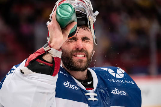goalkeeper Frans Tuohimaa of Finland