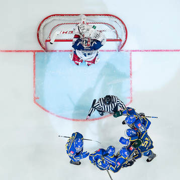 Players of Sweden celebrate