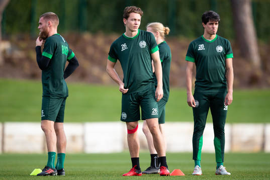 Hammarbys David Fällman, Kalle Björklund och Jean Carlos