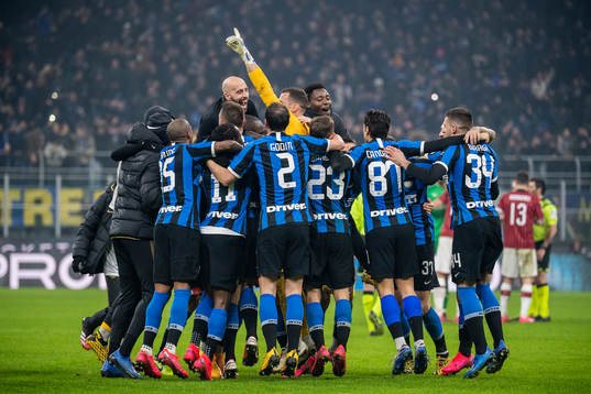 Players of Inter celebrate