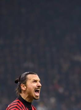 Zlatan Ibrahimovic of Milan celebrates