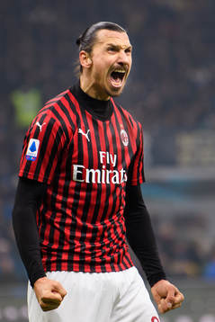 Zlatan Ibrahimovic of Milan celebrates