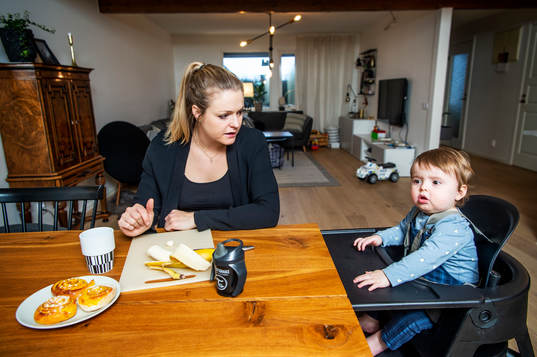 Hilda Carlén var landslagsmålvakt i fotboll men valde