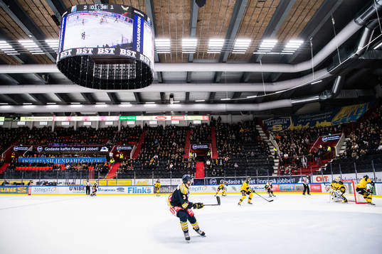 Vy över ishockeymatchen i Hockeyallsvenskan mellan