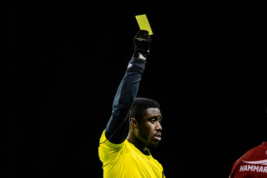 Domaren Fredrik Oppong