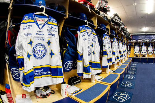 Leksands omklädningsrum är redo innan ishockeymatchen i