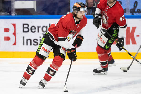 Malmö Redhawks Adam Brodecki innan ishockeymatchen i SHL