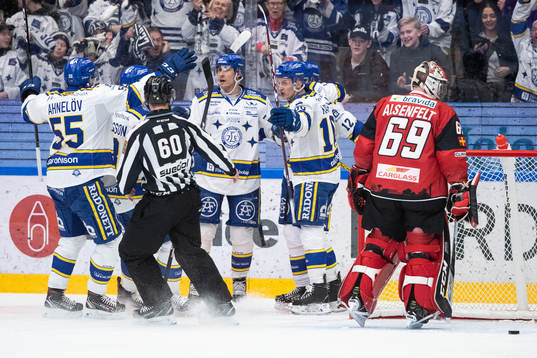 Leksands Fredrik Forsberg jublar