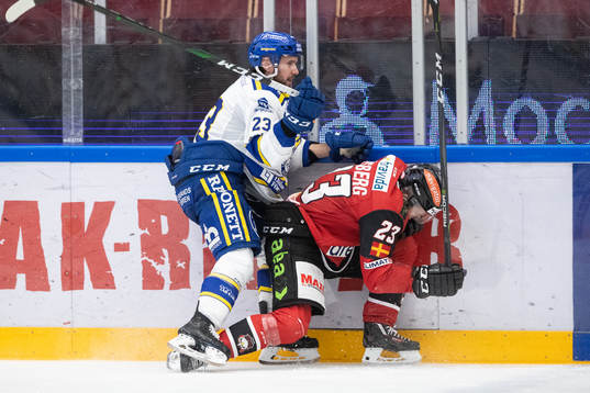 Leksands André Hult och Malmö Redhawks Christoffer