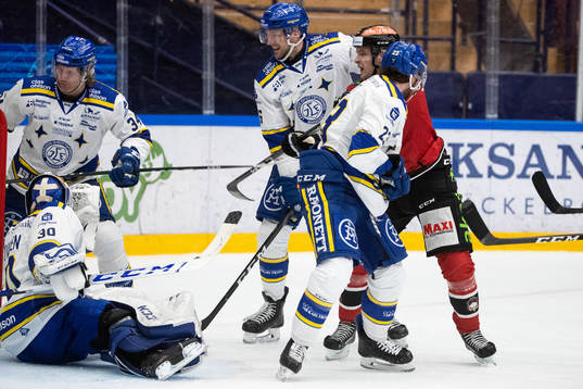 Malmö Redhawks Johan Olofsson och Leksands Jonas Ahnelöv