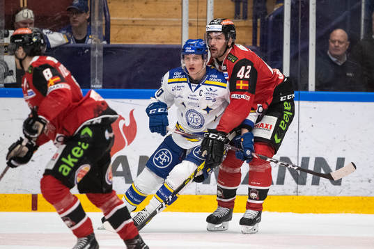 Leksands Martin Karlsson och Malmö Redhawks Niklas Arell