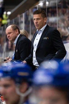 Leksands tränare Ulf Samuelsson  och assisterande tränare