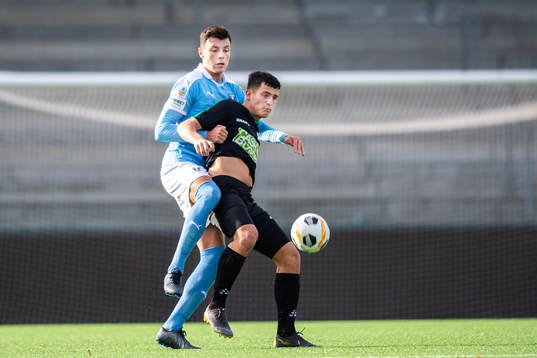 Varbergs Astrit Seljmani och Malmö FFs Anel Ahmedhodzic