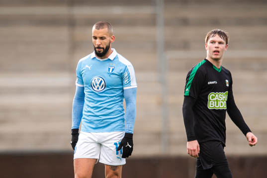Malmö FFs Guillermo Molins deppar